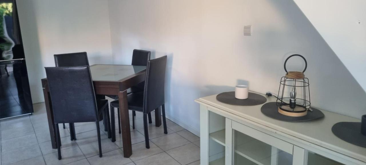 Appartamento Aux Creissauds Aubagne Esterno foto