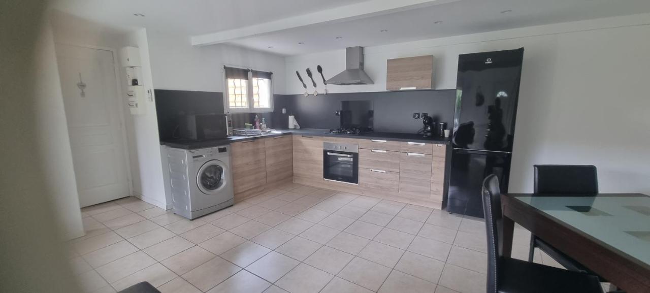 Appartamento Aux Creissauds Aubagne Esterno foto